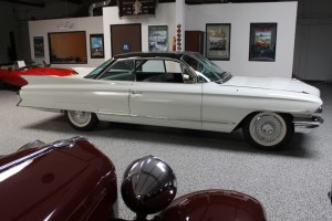 1961 CADILLAC