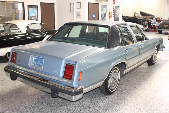 1985 Ford Crown Victoria 45,000 original miles! 1 lady owner since new ...